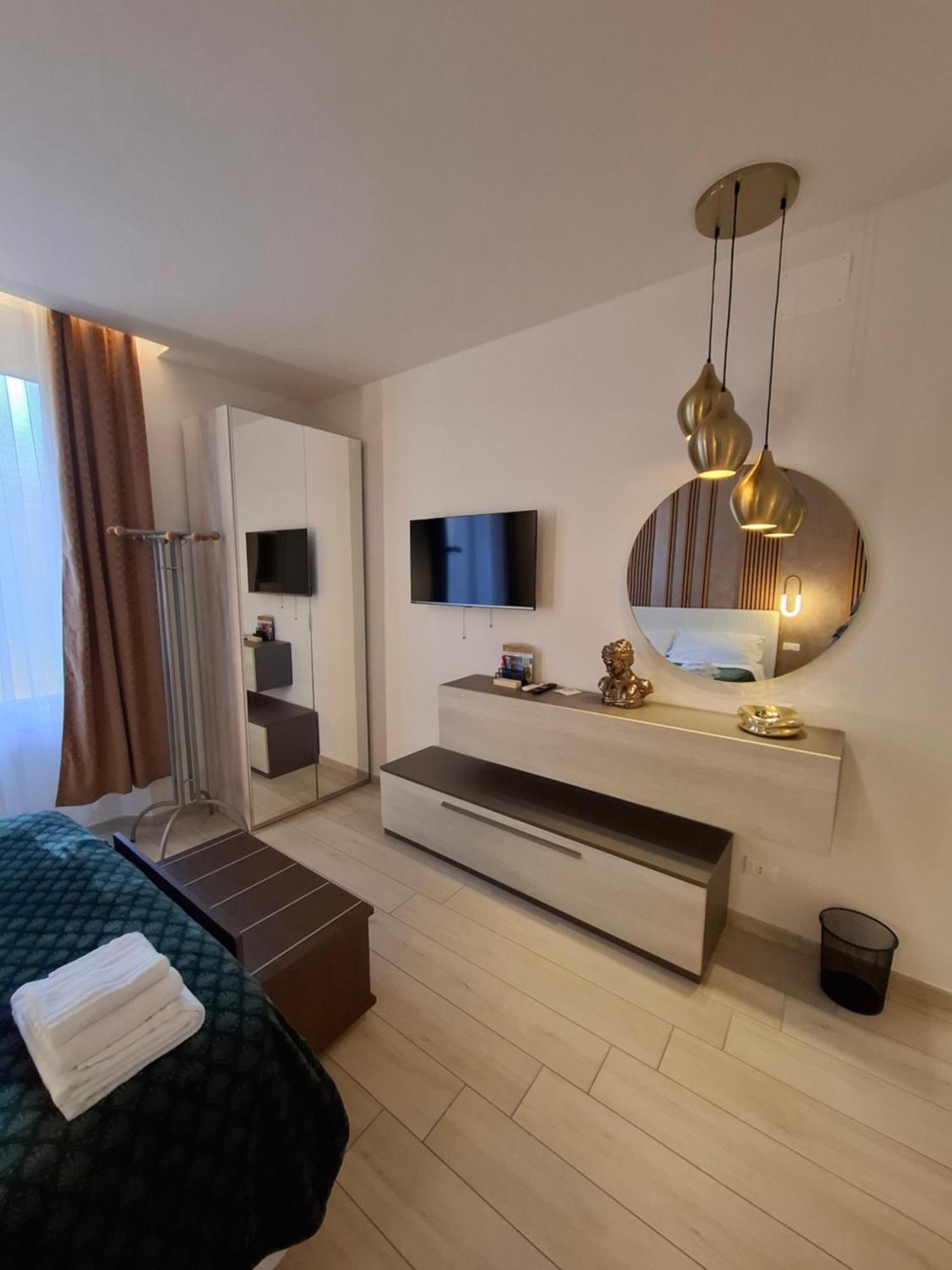 Suite House 5 Terre ลาสเปเซีย ภายนอก รูปภาพ